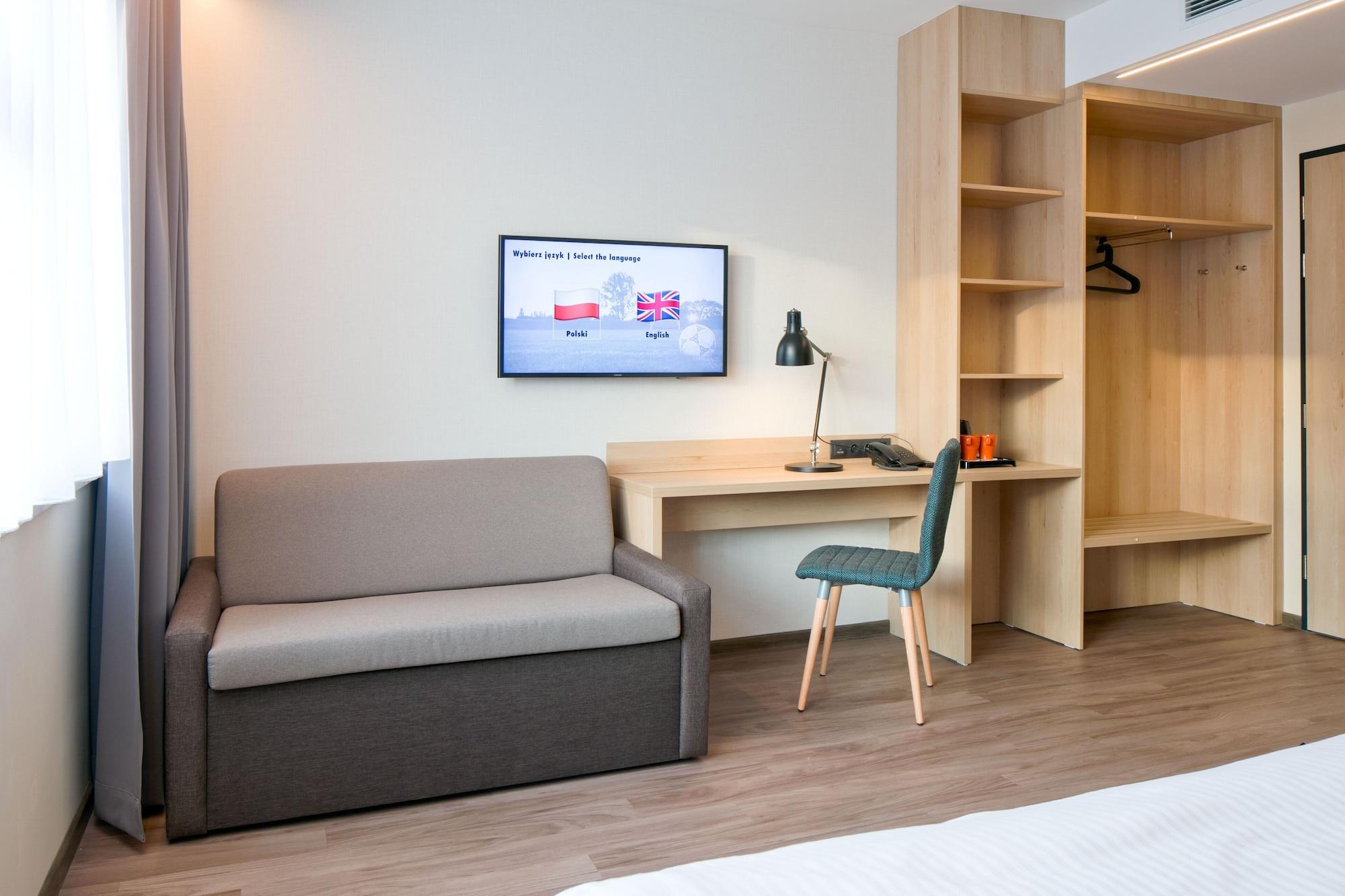 O3Hotel Varsovie Extérieur photo