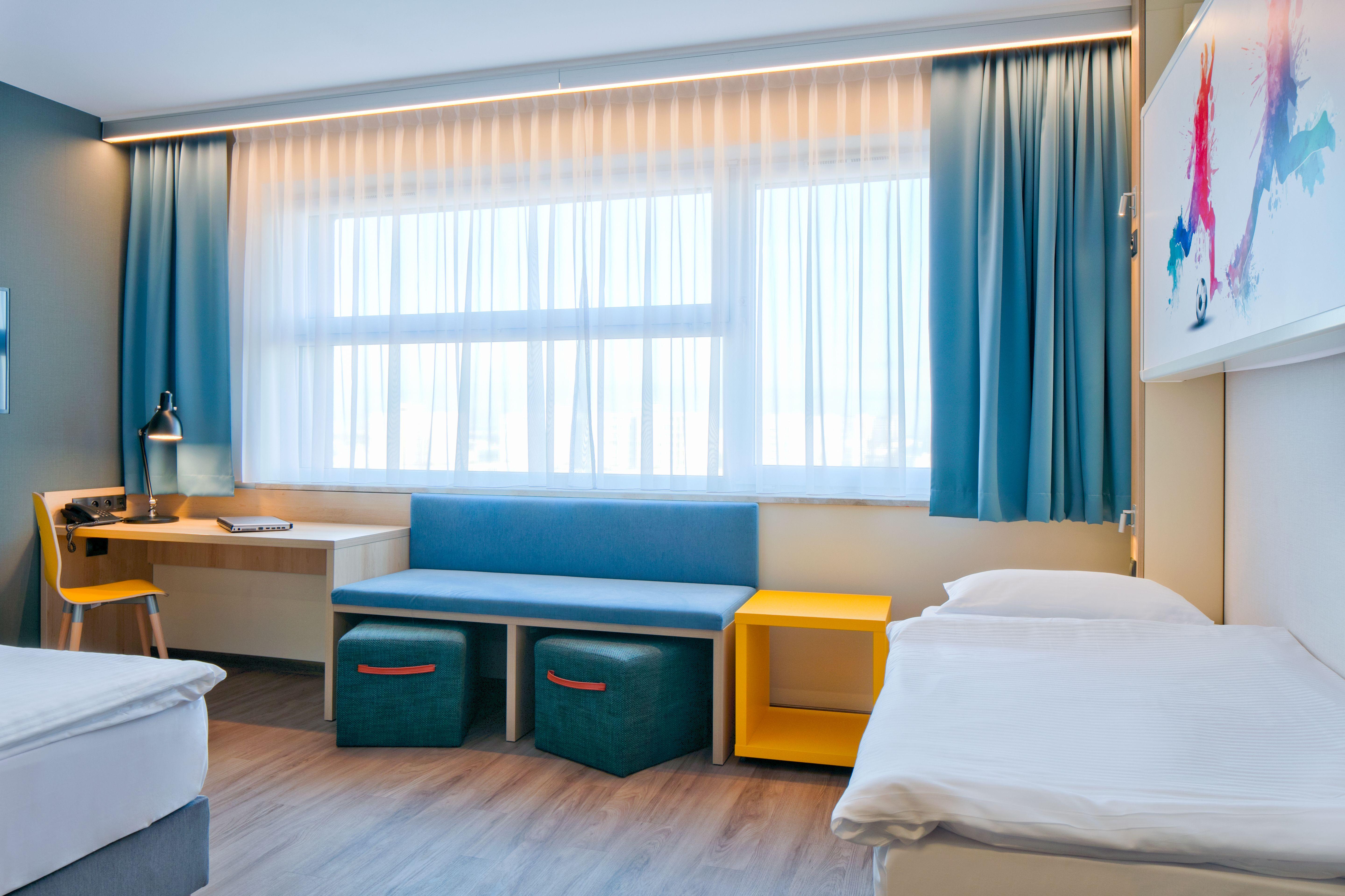 O3Hotel Varsovie Extérieur photo
